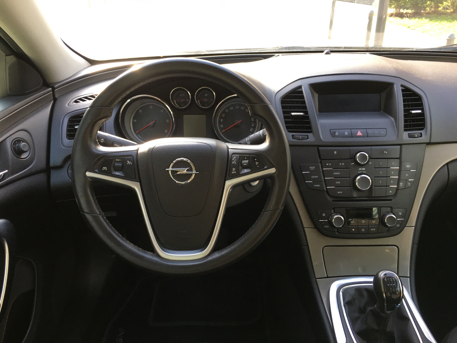 Wnętrze samochodu Opel